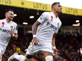 Leeds mengajukan tawaran untuk mengontrak bintang “masa depan senilai £60 juta”.