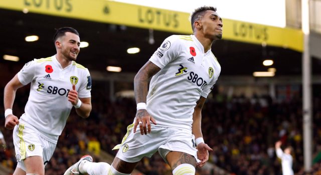 Leeds mengajukan tawaran untuk mengontrak bintang “masa depan senilai £60 juta”.
