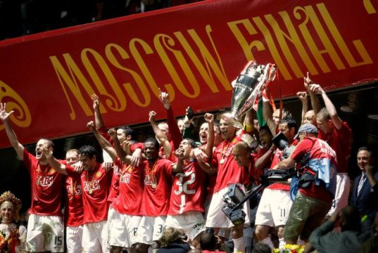 “Seluruh hidup saya terlintas di benak saya ketika saya mengambil penalti di final Liga Champions. Tidak ada batas untuk kesalahan’ Nani tentang apa yang dimaksud dengan langkahnya dalam adu penalti di final Liga Champions 2008