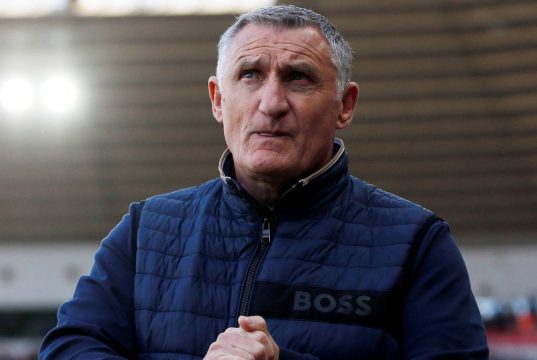 Blackburn siap menawarkan pekerjaan manajer kepada bos 4-2-3-1