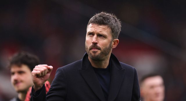 “Manchester United tampil sempurna di bawah asuhan Michael Carrick. Ini bukan kritik terhadap Ruben tapi dia banyak mengubah lini belakang’ Mantan pemain Old Trafford itu memuji bos sementara dan perubahan halus dalam pemilihan skuad