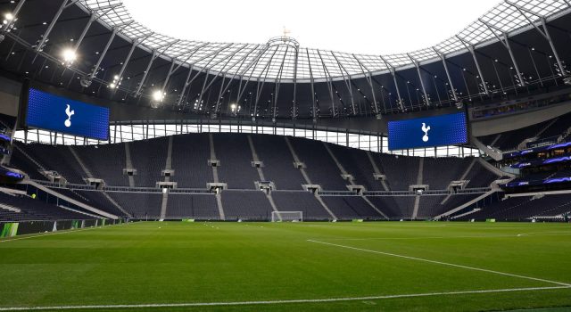 Tottenham mempertimbangkan memecat Lange & Venkatesham untuk mempekerjakan Dougie Freedman