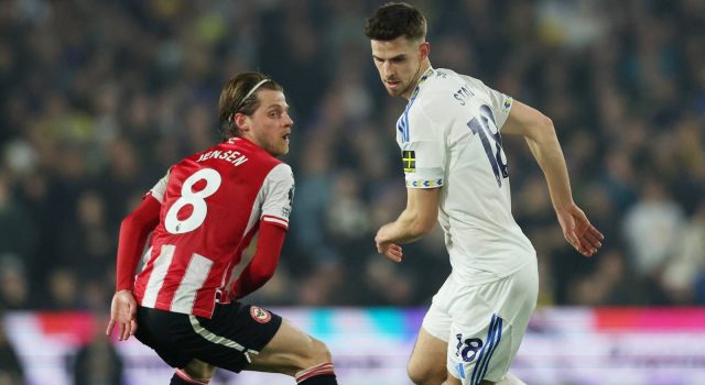 Leeds sekarang menghubungi untuk mengontrak mantan bintang Blackburn senilai £65.000 seminggu