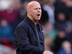 Chelsea melakukan pendekatan untuk merekrut bintang Liverpool yang “tidak sependapat” dengan Slot