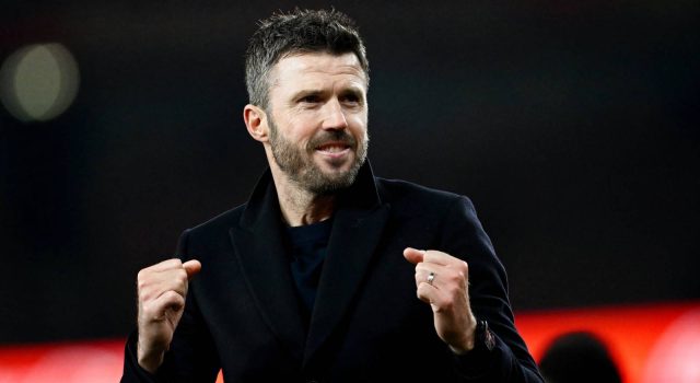 Man Utd siap merekrut Klopp sendiri untuk menggantikan Carrick