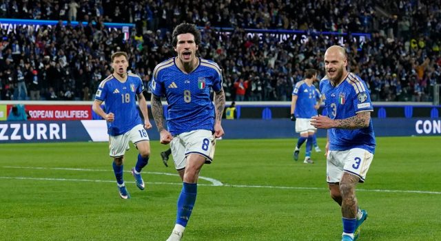 Man Utd siap merekrut “salah satu gelandang terbaik di Eropa” alih-alih Tonali