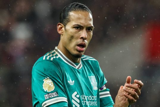 Virgil van Dijk yang baru telah memilih dia ingin bergabung dengan Liverpool