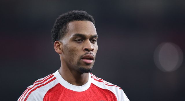 Apakah Jurrien Timber cedera? Kebugaran bek Arsenal terkini