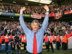 ‘Saya pikir Arsene Wenger gila karena tidak memainkan saya di final Piala FA, namun kami mengalami malam yang tak terlupakan beberapa hari kemudian – kami mendaki gunung tahun itu’ Legenda Arsenal bercerita kepada FFT tentang memenangkan gelar ganda, beberapa hari setelah dia absen dari pertandingan besar tersebut.