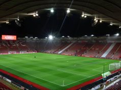 CEO Southampton mengarahkan kemarahannya ke Leeds ketika klaim £200 juta yang memecahkan rekor muncul