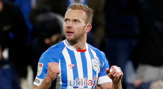 West Brom menyaingi Watford untuk mengontrak bintang dengan 18 gol