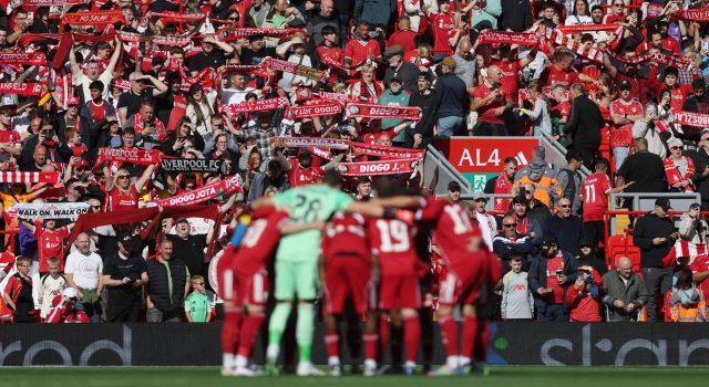 Liverpool meluncurkan langkah ganda blockbuster untuk bintang £185 juta