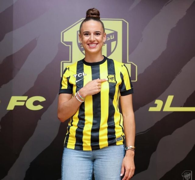 1000972031-768x710-1.jpg