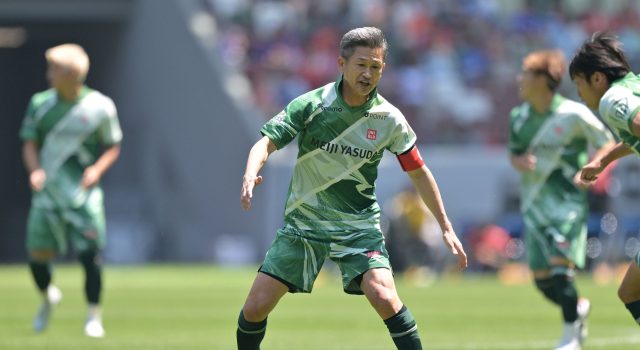 Legenda Jepang berusia 59 tahun mencetak gol menjelang musim profesionalnya yang ke-42