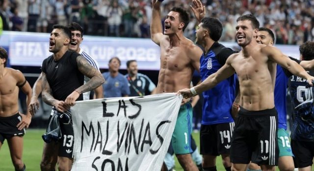 UK Urges FIFA Probe Of Argentina Over Falklands Banner