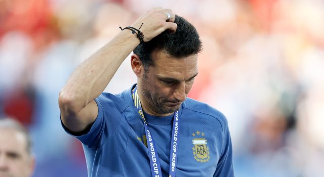 “Saya tidak tahu apakah saya bisa melanjutkan” Lionel Scaloni menangis setelah kekalahan final Piala Dunia Argentina dari Spanyol