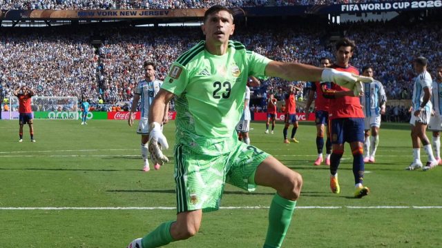 argentina-s-emiliano-martinez-reacts-after-saving-a-shot-on-goal-by-spain-s-lamine-yamal-from-a-free-kick.JPG